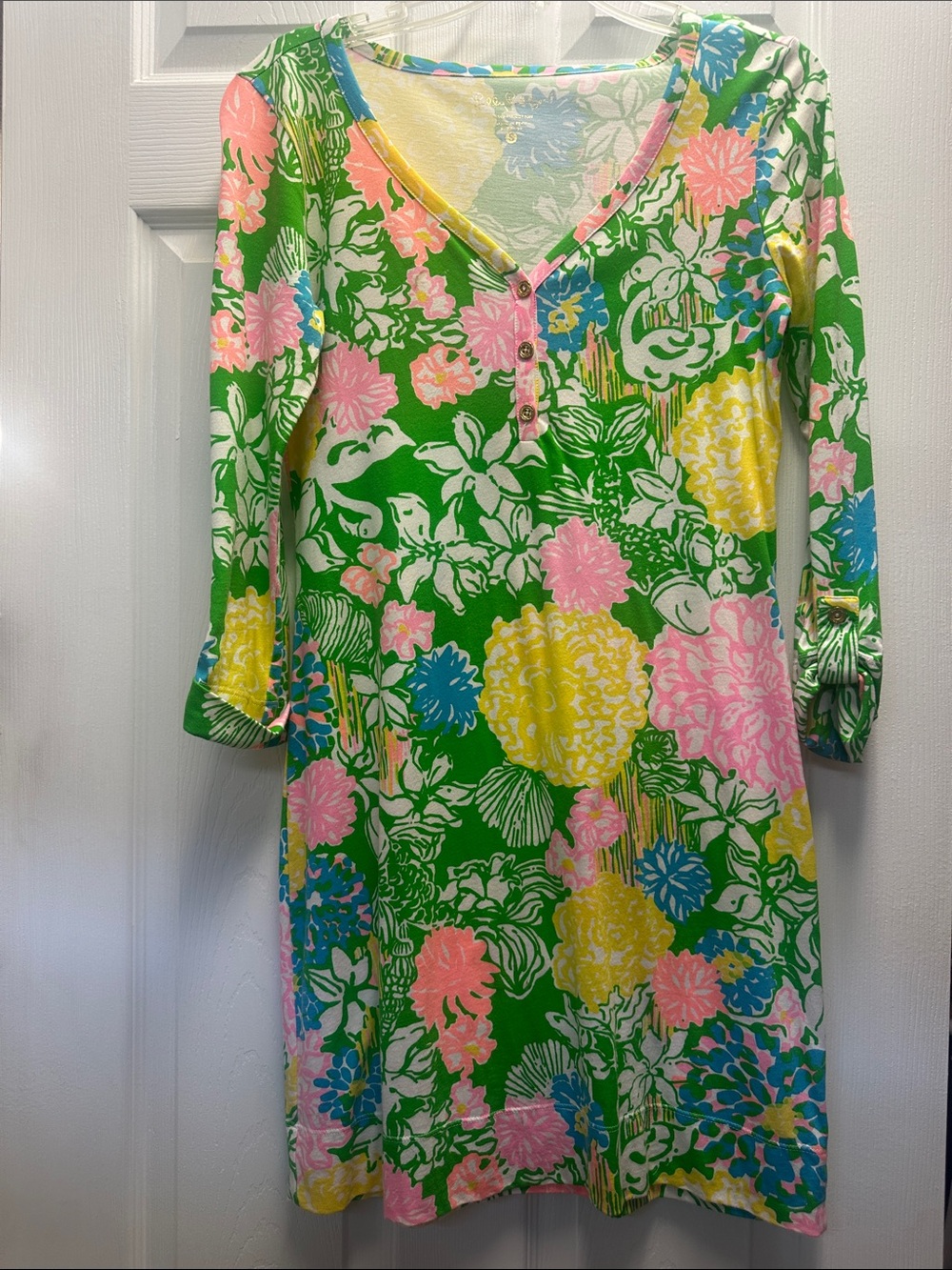 Lilly Pulitzer - small- v neck cotton dress